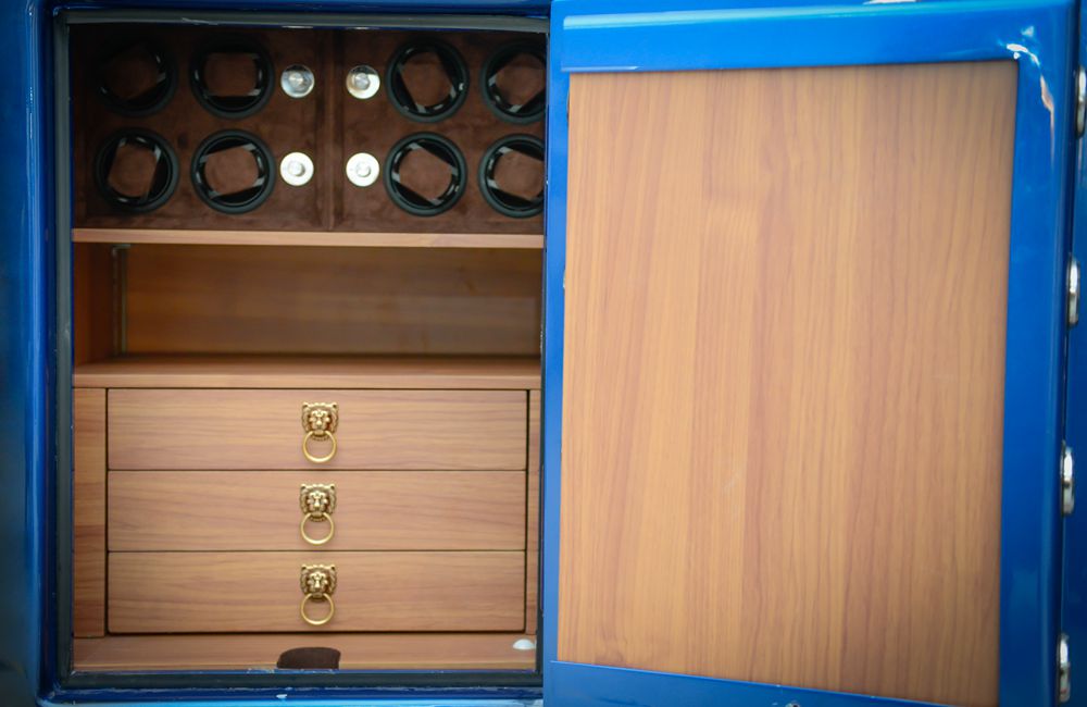 Custom Built-in Safe Cabinet-4